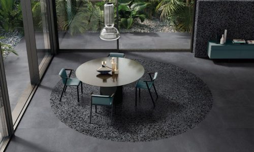 Medley: Dark Grey Minimal 90x90Ret.-Pop 60x60Ret. & Minimal 20MM 60x120Ret.Outside