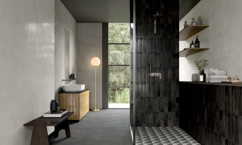 Multiforme: Cueno Mic./Car. Tessere 29x29 & Gesso Incisco 40x80 Rett & Carbone 80x80 Rett.